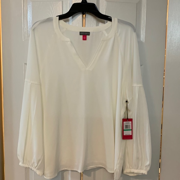 Vince Camuto Tops - Vince Camuto cream colored, crepe flowy fabric, long sleeve V neck blouse, sz L